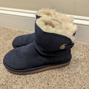 KOOKABURRA BY UGG Navy Suede Shearling Boots